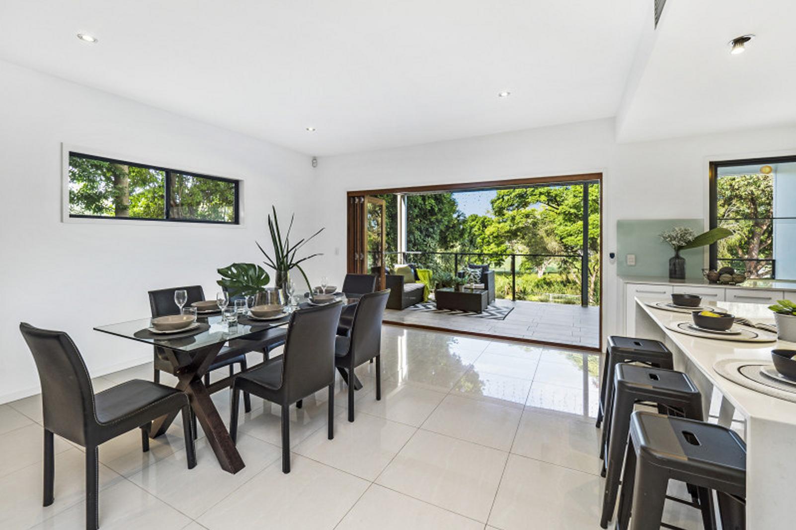 Wavell Heights Property Style